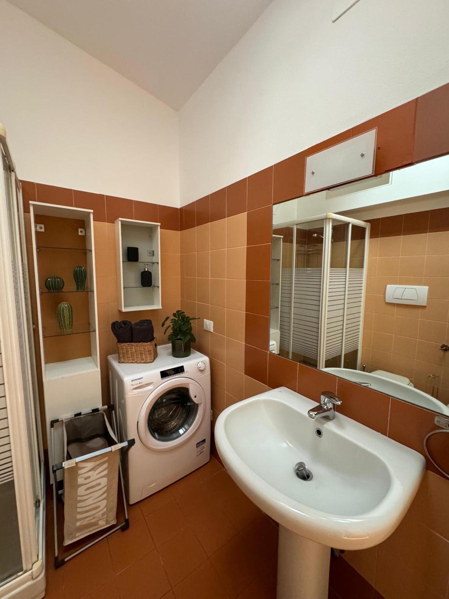 Attico Con Balcone In Centro A Isola Appartement Milan