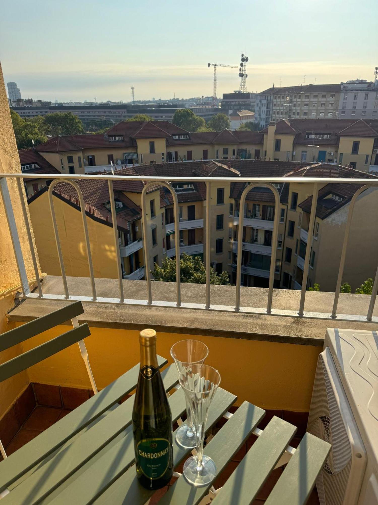 Attico Con Balcone In Centro A Isola Appartement *