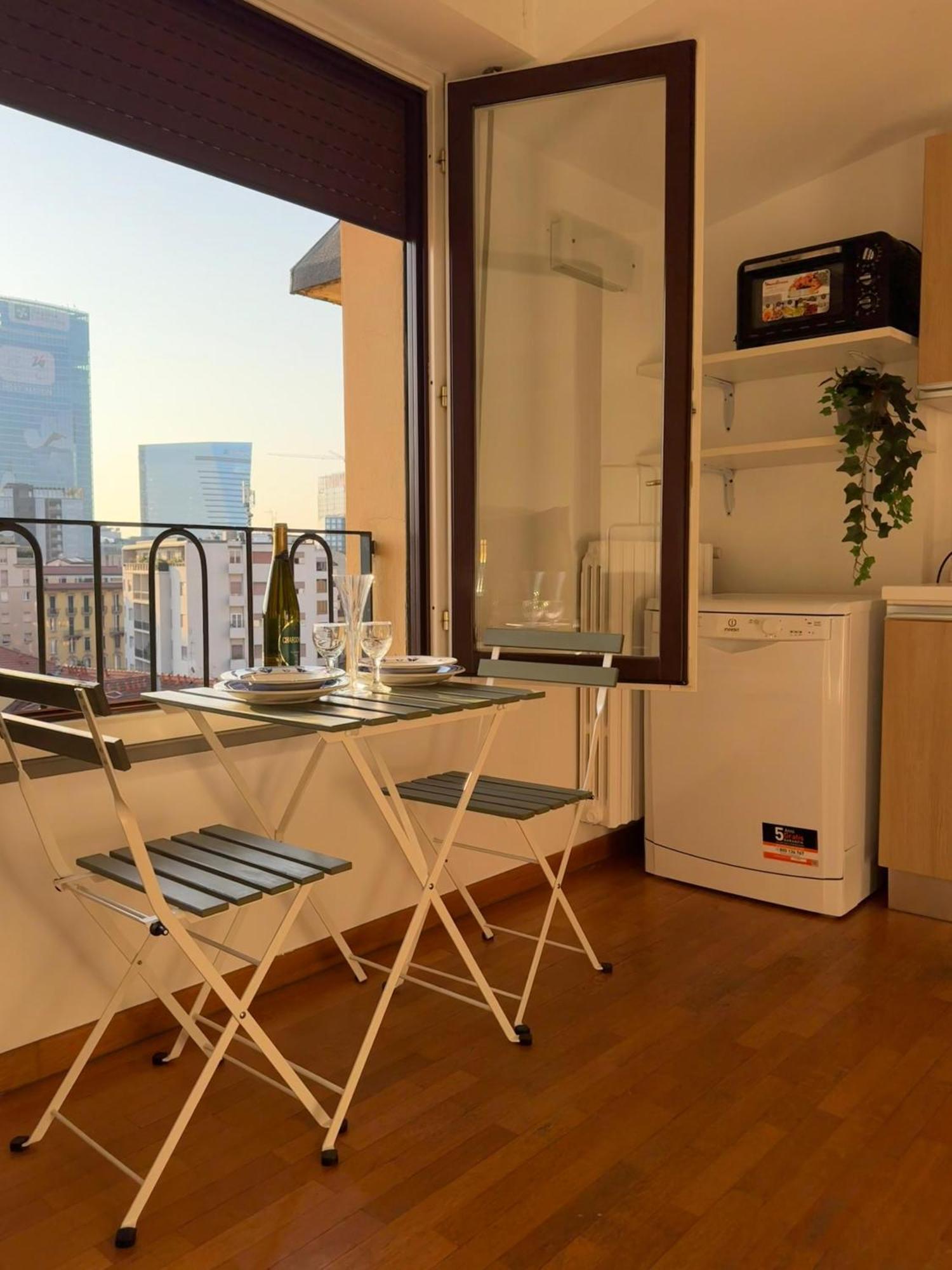 Appartement Attico Con Balcone In Centro A Isola *